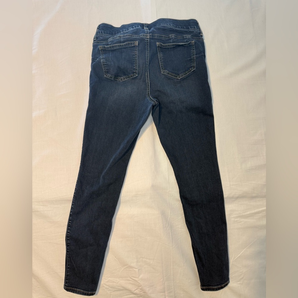 Torrid Bombshell Skinny Jeans Dark Wash Premium Stretch Denim 10R - Picture 4 of 4